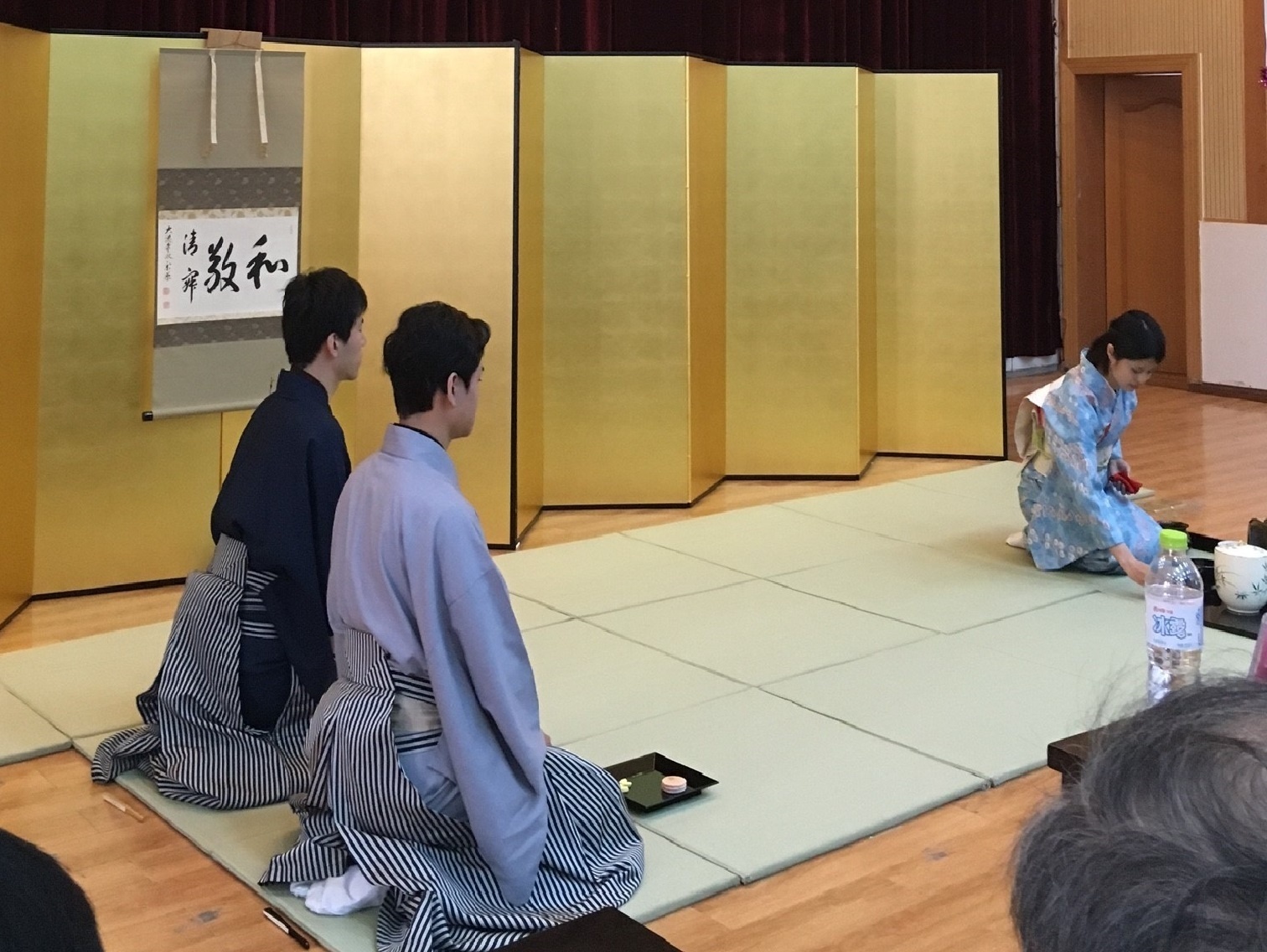 点茶のデモンストレーション