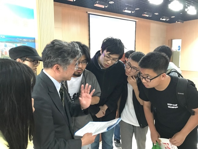 现场问答的情况